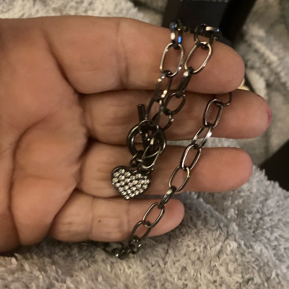 Black heart chain necklace